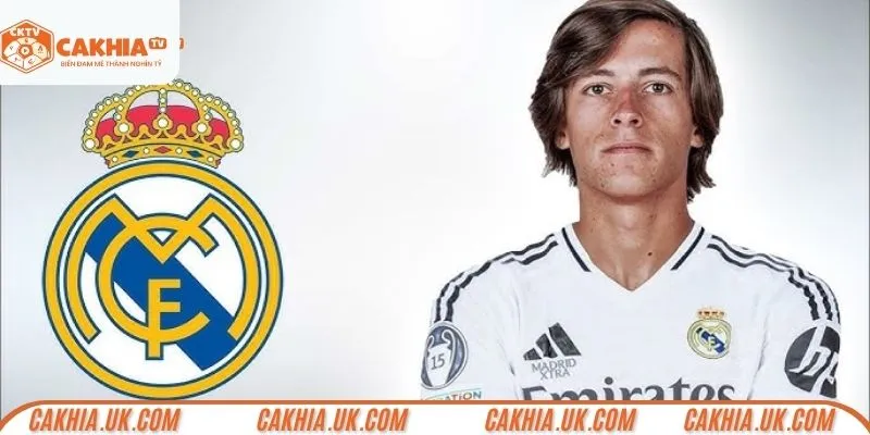 Alvaro Carreras: Lọt Vào Tầm Ngắm Của Real